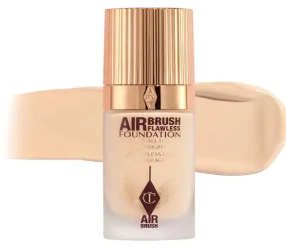 CHARLOTTE TILBURY AIRBRUSH FLAWLESS FOUNDATION BLURRING 3N Тональные средства и консилеры Фотография